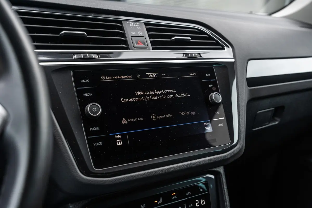 1.5 TSI 150pk DSG Elegance | CarPlay/Android Auto | Trekhaak | Achterklep Elektrisch