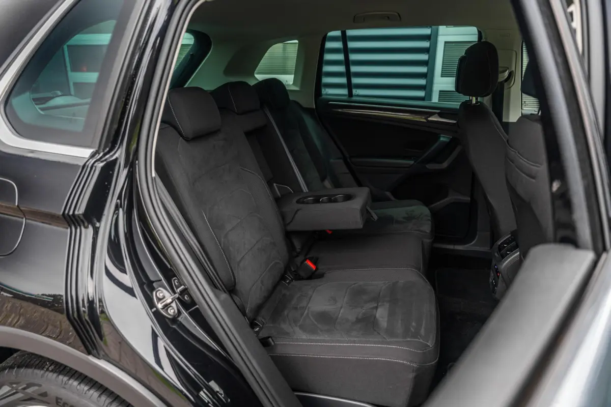 1.5 TSI 150pk DSG Elegance | CarPlay/Android Auto | Trekhaak | Achterklep Elektrisch