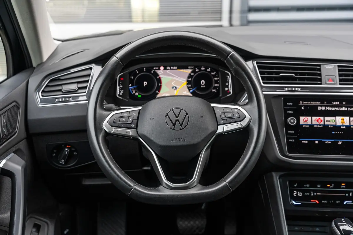 1.5 TSI 150pk DSG Elegance | CarPlay/Android Auto | Trekhaak | Achterklep Elektrisch