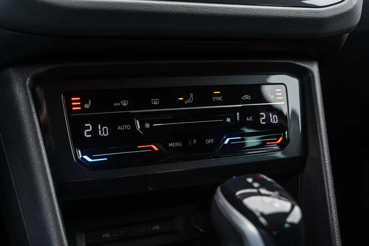 1.5 TSI 150pk DSG Elegance | CarPlay/Android Auto | Trekhaak | Achterklep Elektrisch