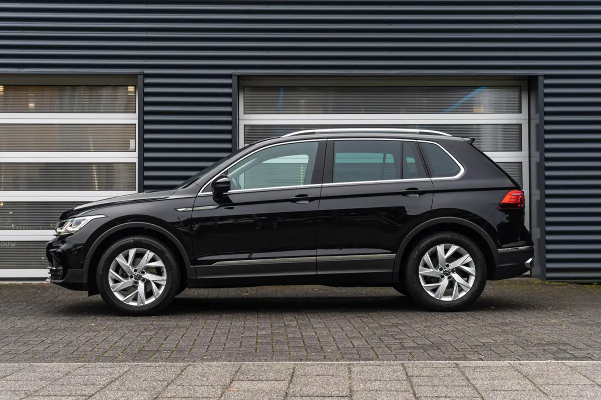 1.5 TSI 150pk DSG Elegance | CarPlay/Android Auto | Trekhaak | Achterklep Elektrisch