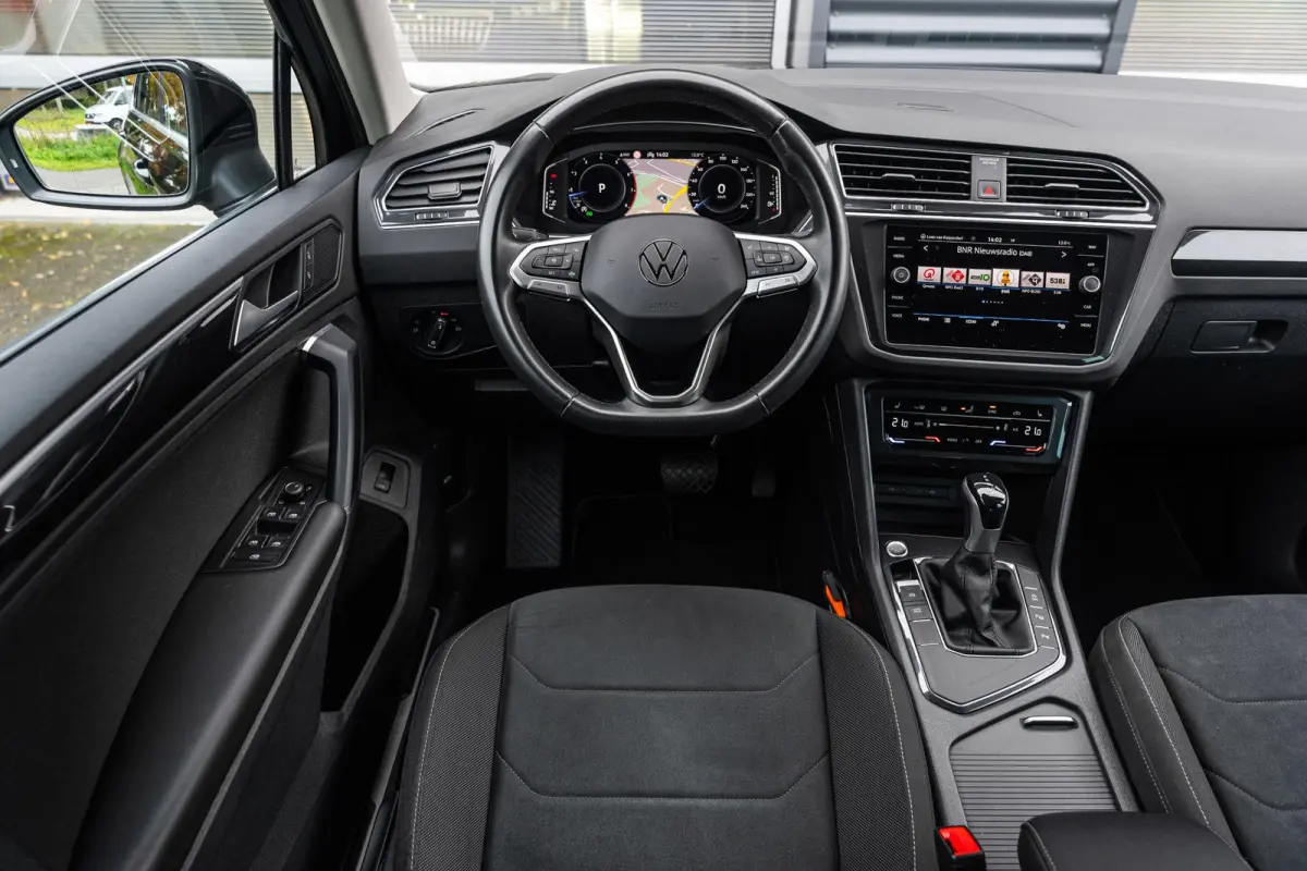 1.5 TSI 150pk DSG Elegance | CarPlay/Android Auto | Trekhaak | Achterklep Elektrisch