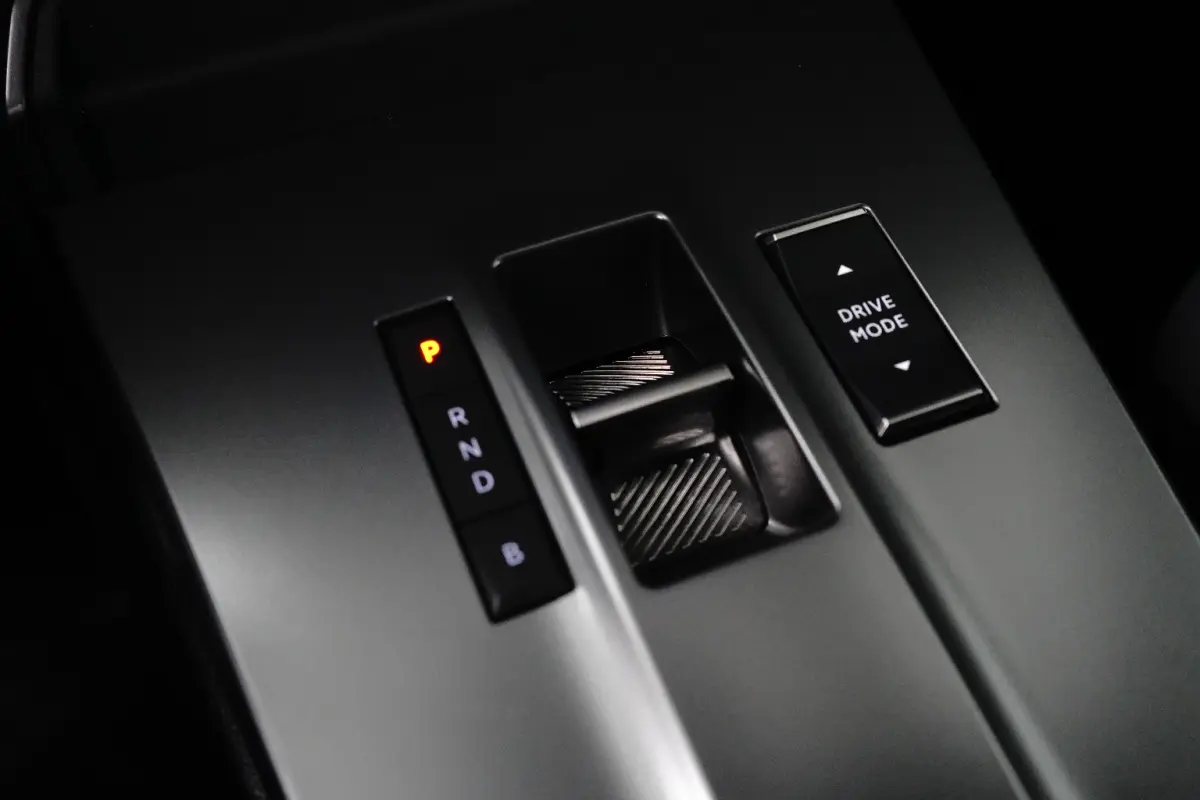 GS 54 kWh | Fase 3 laden | Navigatie | Camera | Stuurverwarming | Apple carplay | Bluetooth | 12.650km |