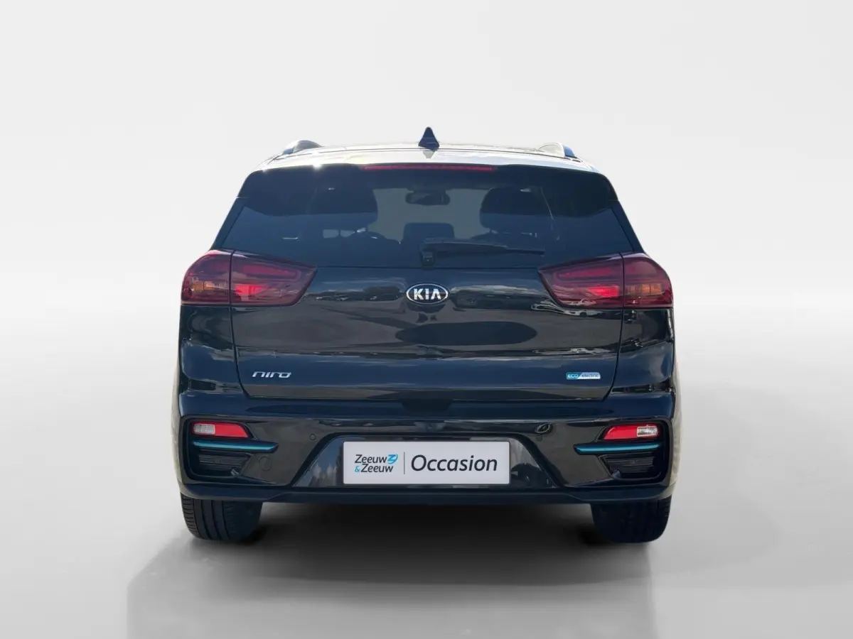 DynamicPlusLine 64 kWh | *1E EIGENAAR | FABRIEKSGARANTIE | TREKHAAK | SCHUIF- KANTELDAK | APPLE CARPLAY/ ANDROID AUTO | NAVI | CAMERA | STUUR/ STOELVERWARMING | STOF/ LEDER | DAB+ | ETC…