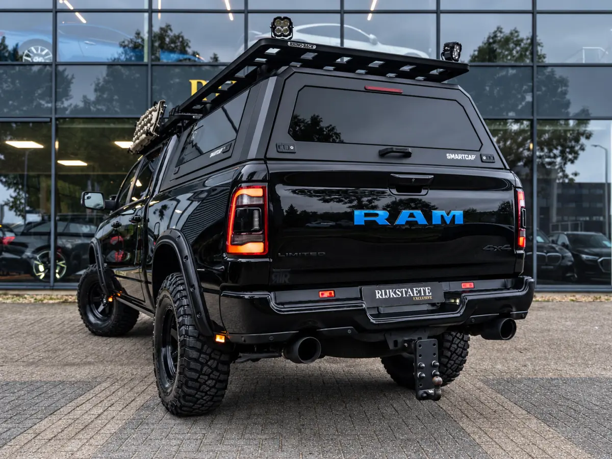 1500 4X4 5.7 V8 4x4 Crew Cab 5'7 Limited|EXCL BTW