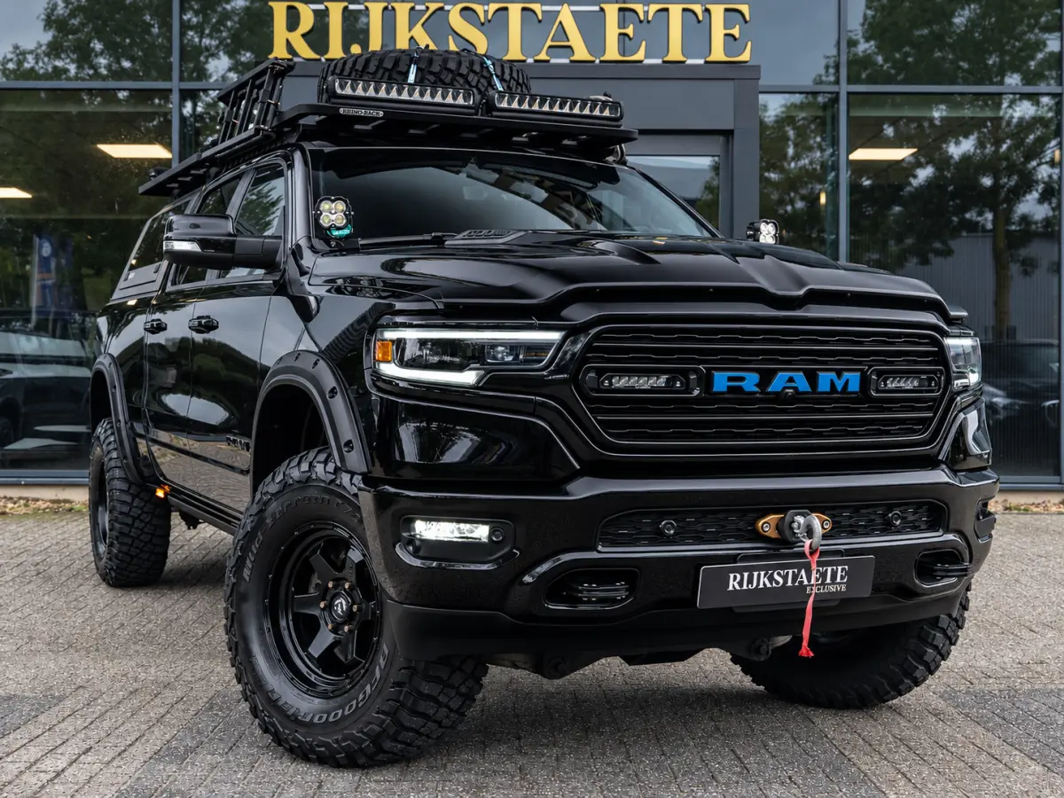 1500 4X4 5.7 V8 4x4 Crew Cab 5'7 Limited|EXCL BTW