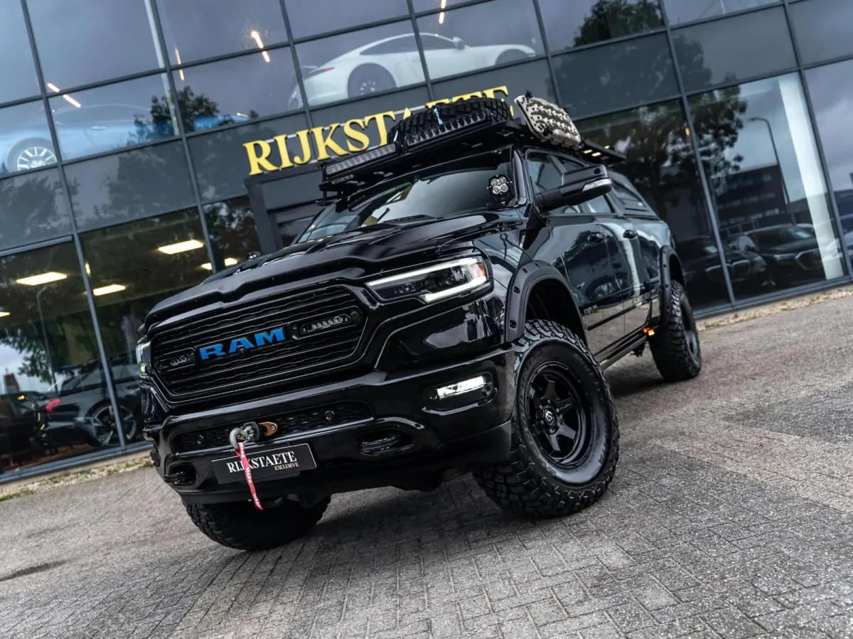 1500 4X4 5.7 V8 4x4 Crew Cab 5'7 Limited|EXCL BTW