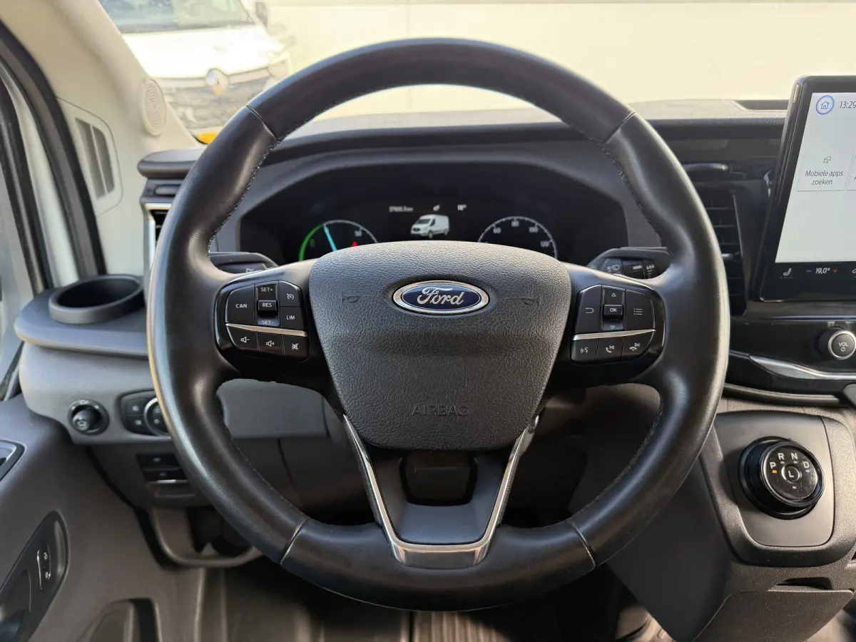 68kWh 184PK L2H2 316km WLTP 97,2% (SOH) Climate Control Cruise Control CarPlay Camera Navigatie Parkeersensoren v+a