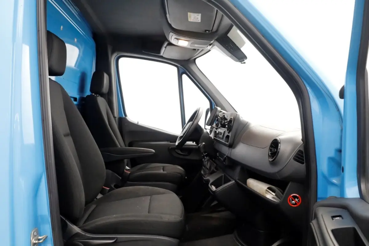 311 CDI 115pk E6 RWD Bakwagen met achterdeuren 2-Persoons 08-2021