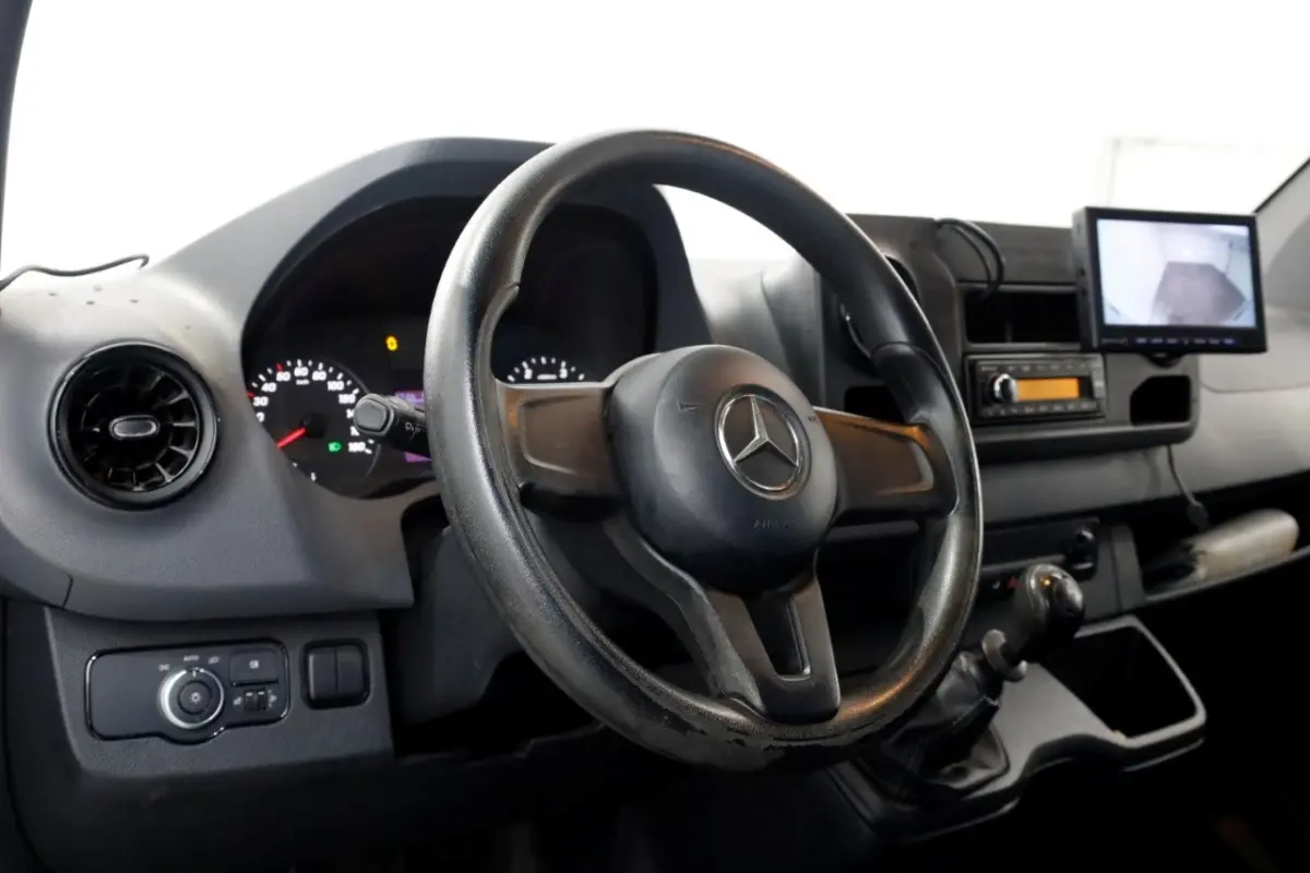 311 CDI 115pk E6 RWD Bakwagen met achterdeuren 2-Persoons 08-2021