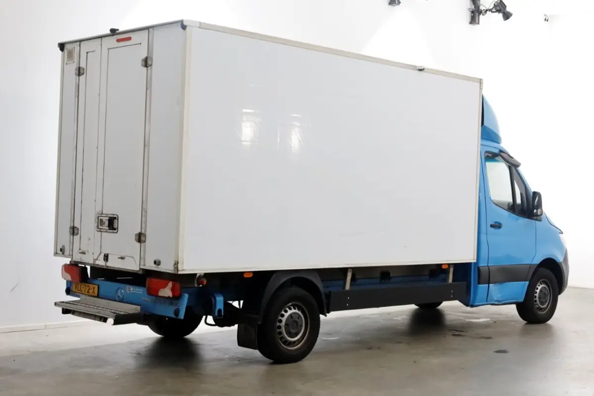 311 CDI 115pk E6 RWD Bakwagen met achterdeuren 2-Persoons 09-2021