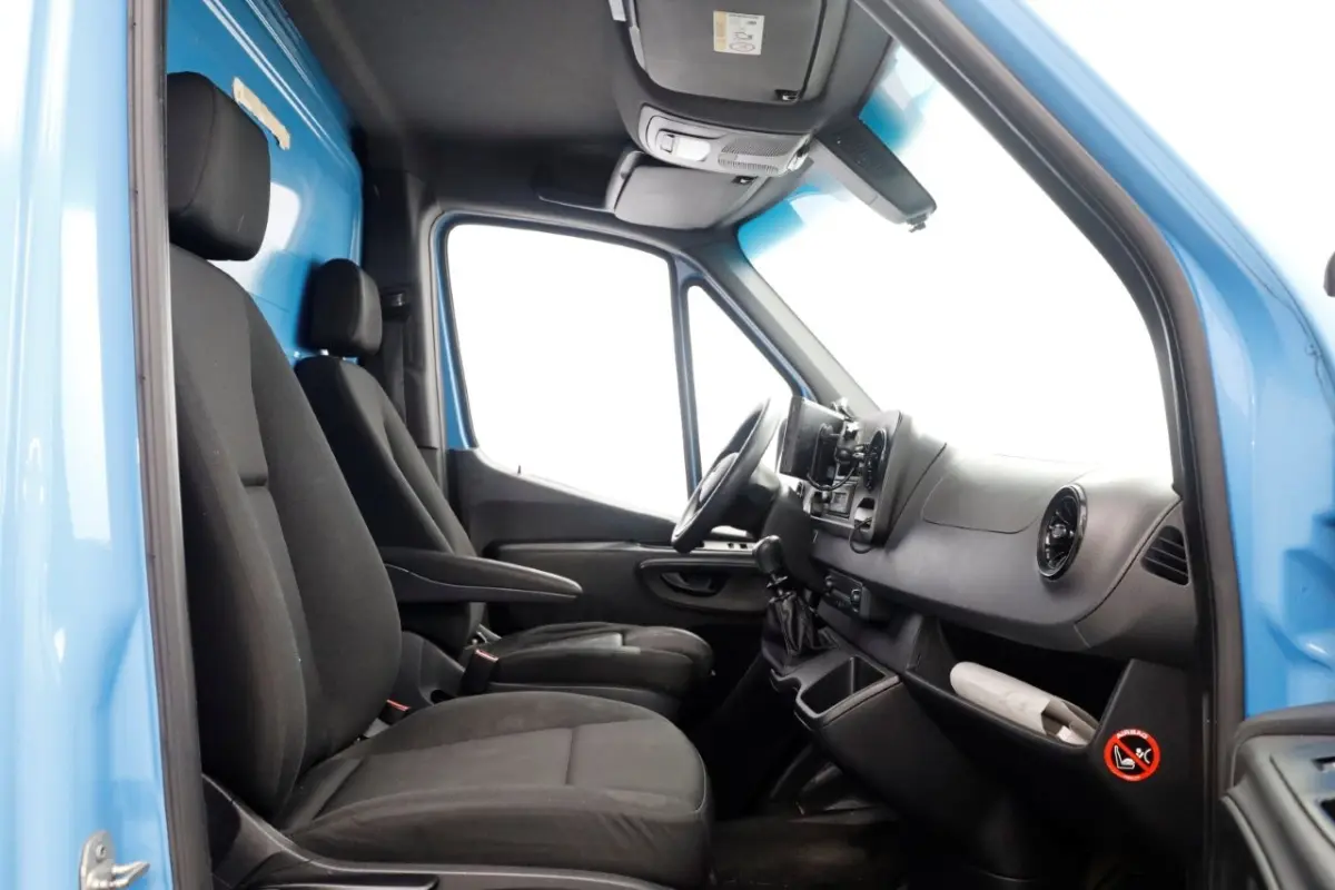 311 CDI 115pk E6 RWD Bakwagen met achterdeuren 2-Persoons 09-2021