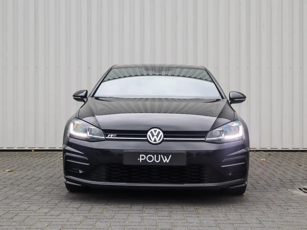 1.5 TSI 150pk DSG Highline Business R | Trekhaak | R Line | Achteruitrijcamera | Navigatie | Cruise control adaptief
