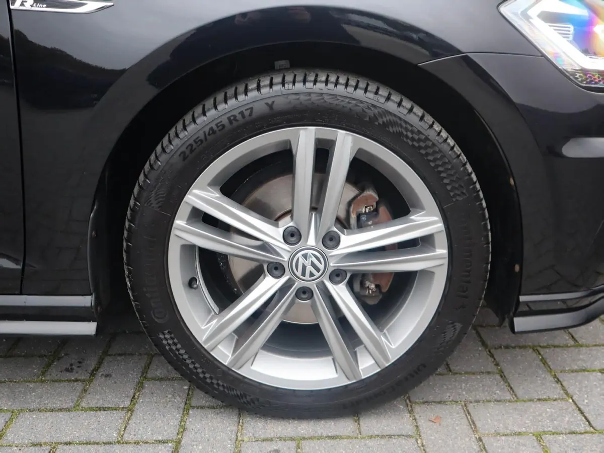 1.5 TSI 150pk DSG Highline Business R | Trekhaak | R Line | Achteruitrijcamera | Navigatie | Cruise control adaptief