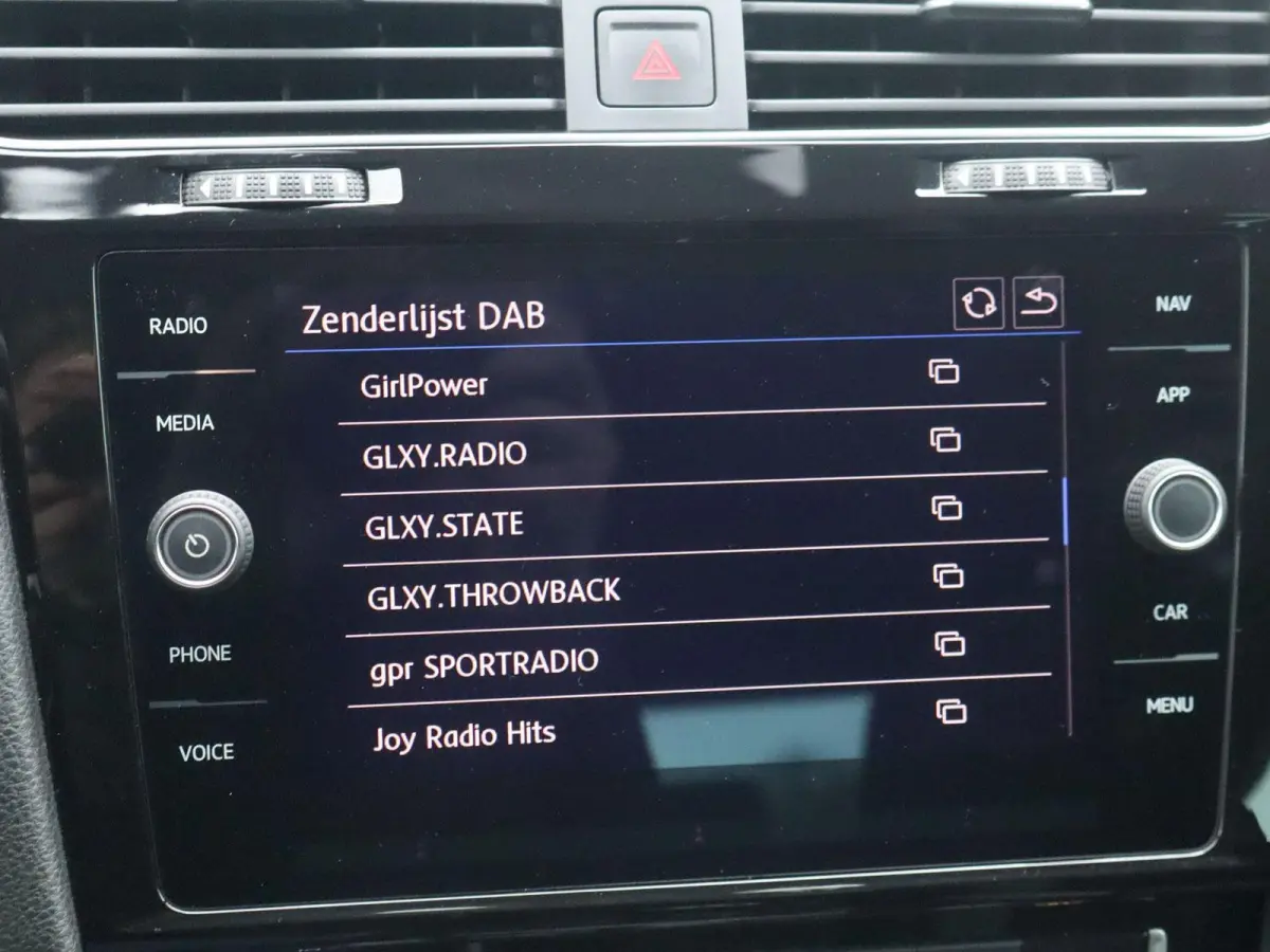 1.5 TSI 150pk DSG Highline Business R | Trekhaak | R Line | Achteruitrijcamera | Navigatie | Cruise control adaptief