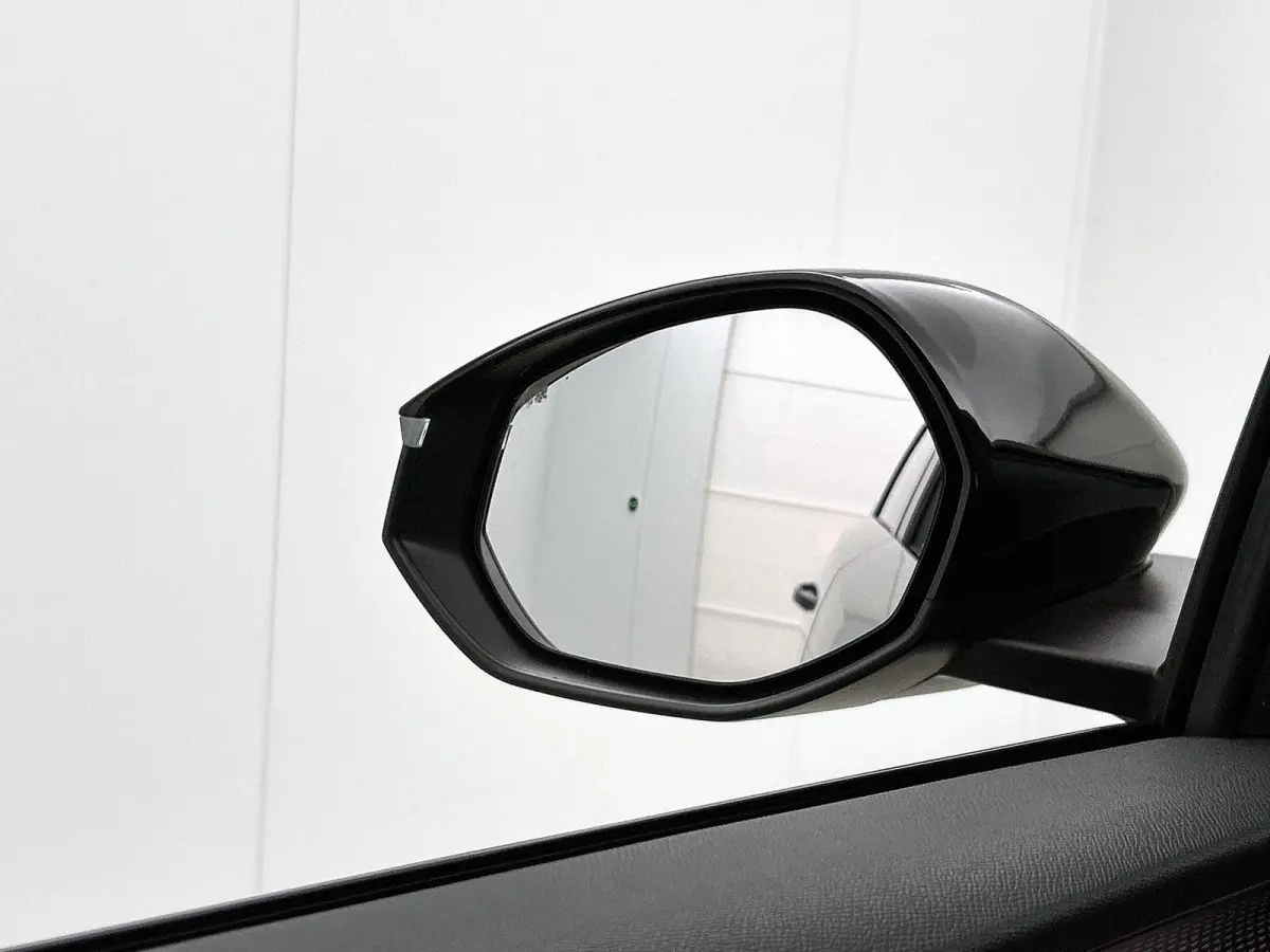 GT 145pk Hybrid Automaat | 1ste eigenaar | 7 persoons | Camera | Electrische klep | Stuur/Stoelverwarming | 19"LMV | Navigatie | AUTOMAAT