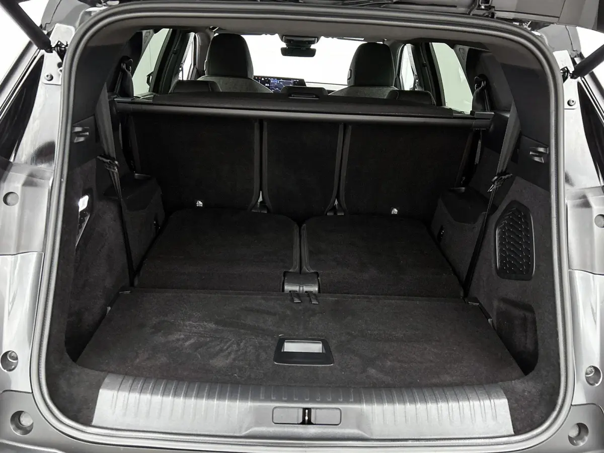 GT 145pk Hybrid Automaat | 1ste eigenaar | 7 persoons | Camera | Electrische klep | Stuur/Stoelverwarming | 19"LMV | Navigatie | AUTOMAAT