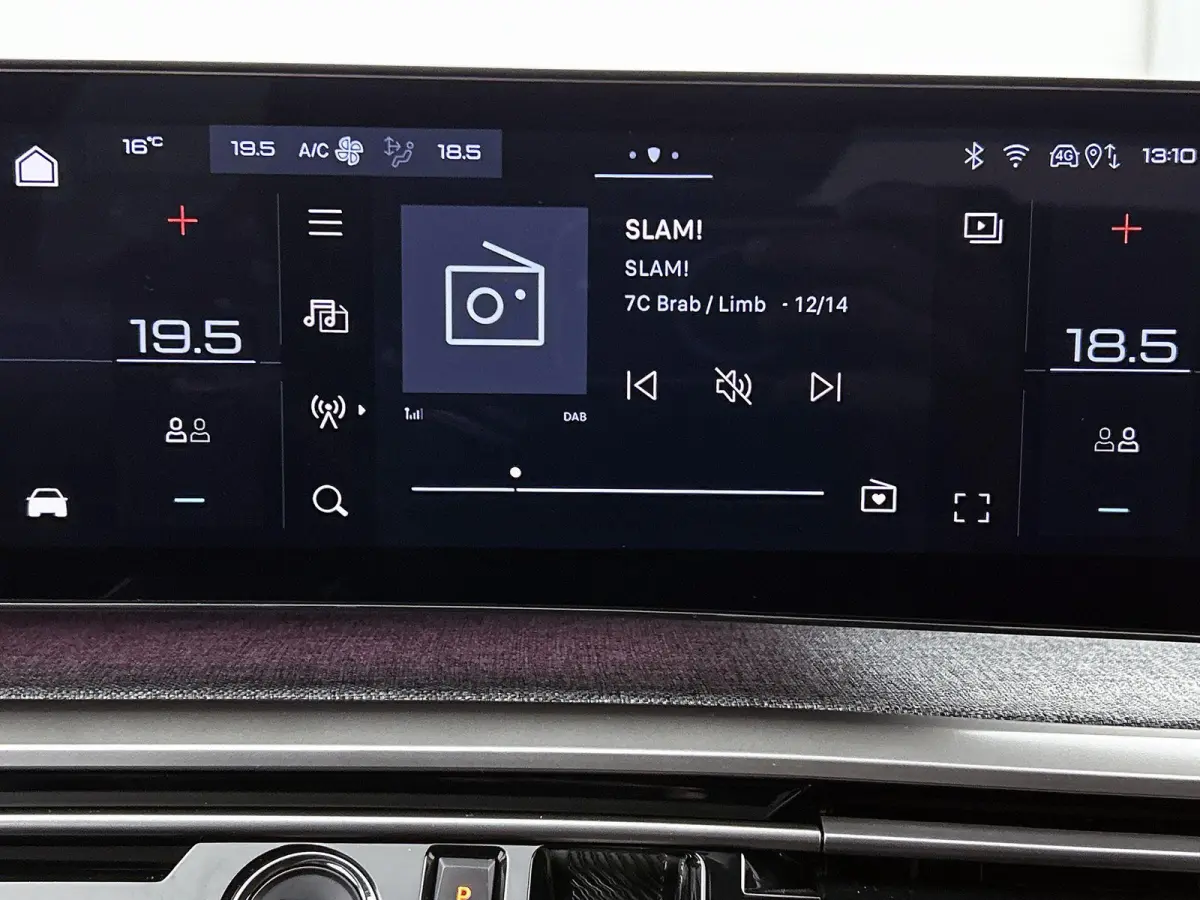 GT 145pk Hybrid Automaat | 1ste eigenaar | 7 persoons | Camera | Electrische klep | Stuur/Stoelverwarming | 19"LMV | Navigatie | AUTOMAAT