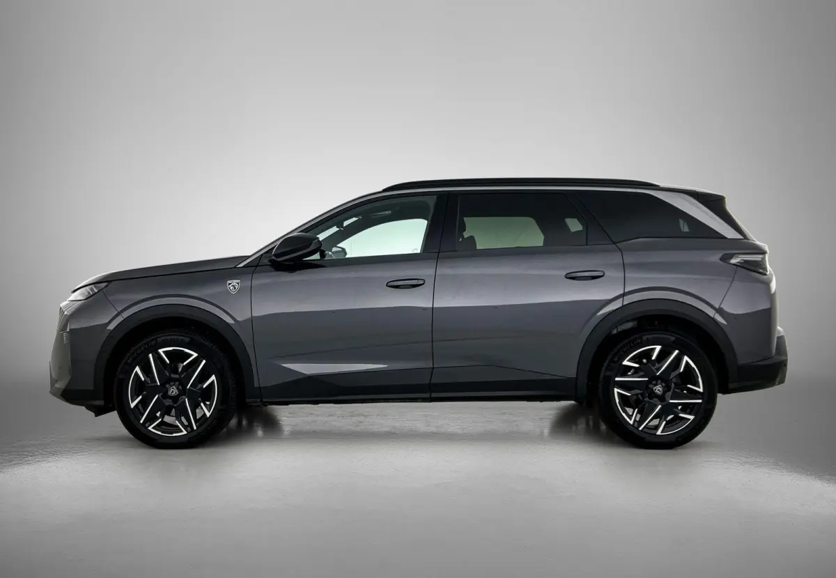 GT 145pk Hybrid Automaat | 1ste eigenaar | 7 persoons | Camera | Electrische klep | Stuur/Stoelverwarming | 19"LMV | Navigatie | AUTOMAAT