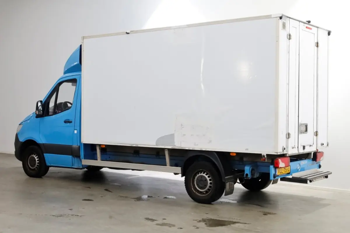 311 CDI 115pk E6 RWD Bakwagen met achterdeuren 2-Persoons 09-2021