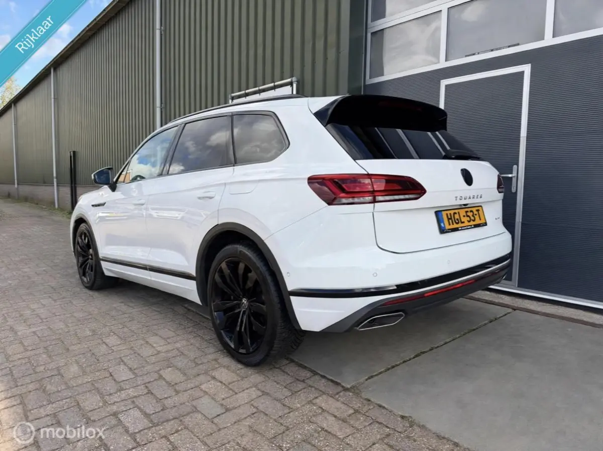 3.0 TSi eHybrid 4MOTION R|Pano|Leder|BTW auto