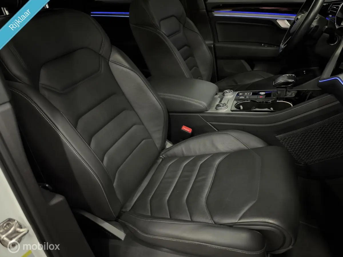 3.0 TSi eHybrid 4MOTION R|Pano|Leder|BTW auto