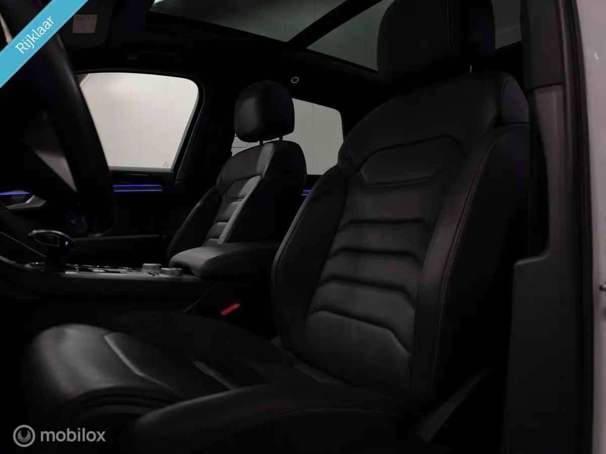 3.0 TSi eHybrid 4MOTION R|Pano|Leder|BTW auto
