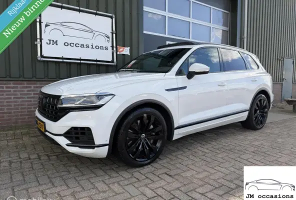 3.0 TSi eHybrid 4MOTION R|Pano|Leder|BTW auto