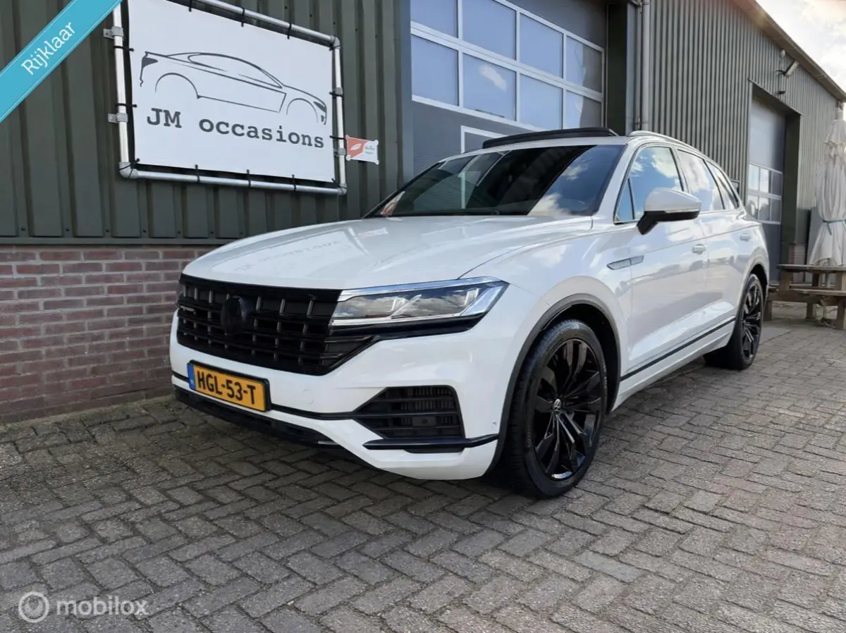 3.0 TSi eHybrid 4MOTION R|Pano|Leder|BTW auto