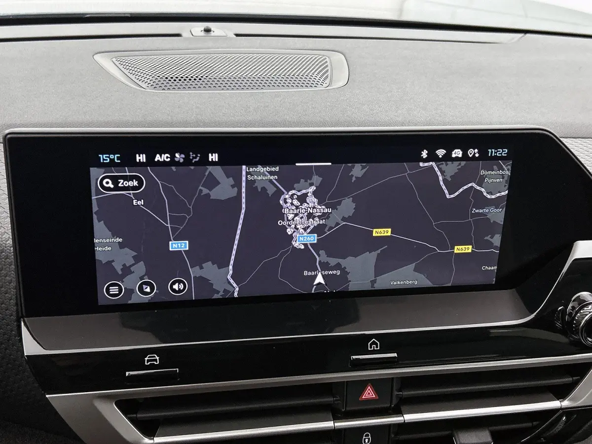 MAX 145pk Hybrid Automaat | 1ste eigenaar | Stoel/Stuur/Voorruitverwarming | Camera 360 graden | Dodehoekdetectie | AUTOMAAT