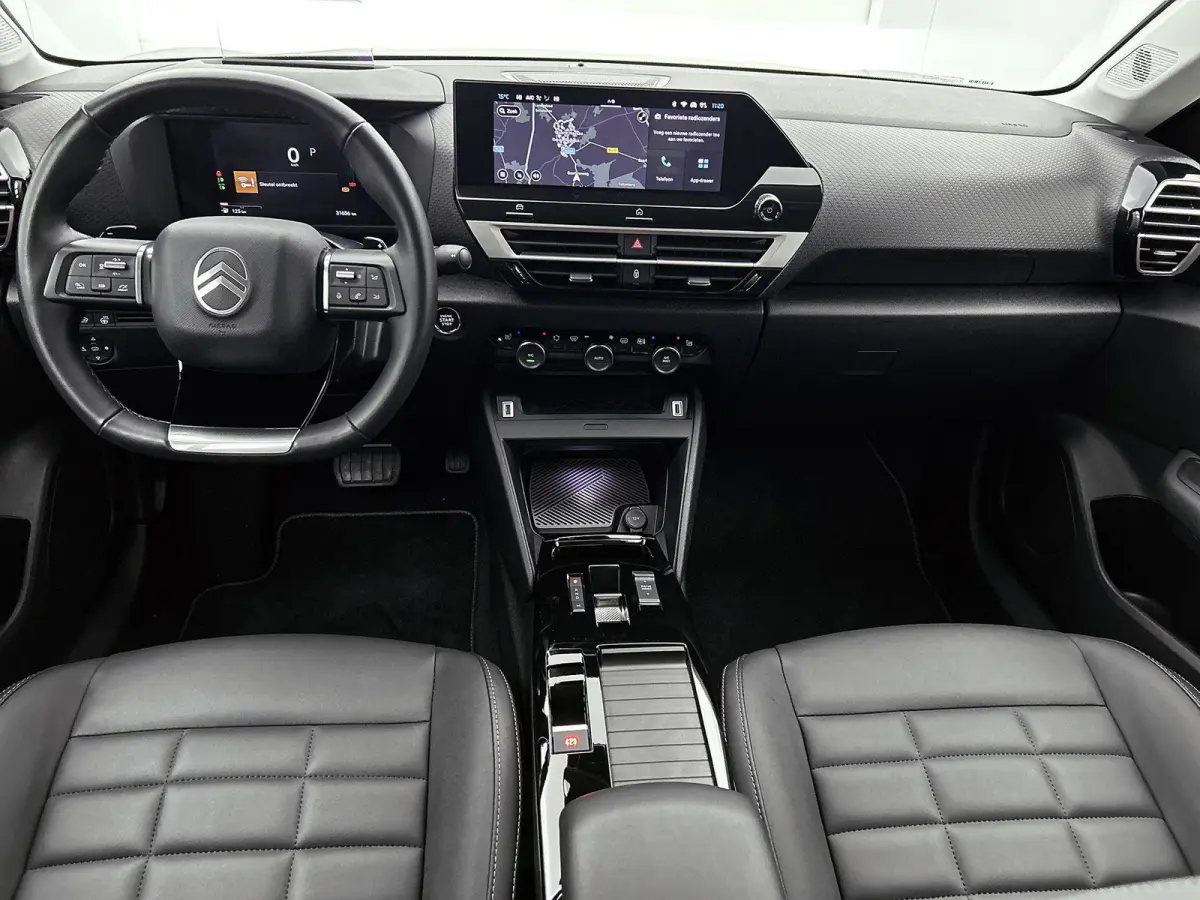 MAX 145pk Hybrid Automaat | 1ste eigenaar | Stoel/Stuur/Voorruitverwarming | Camera 360 graden | Dodehoekdetectie | AUTOMAAT