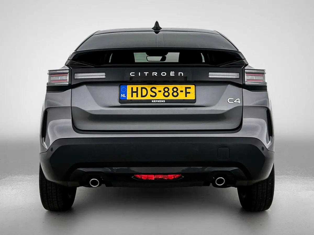MAX 145pk Hybrid Automaat | 1ste eigenaar | Stoel/Stuur/Voorruitverwarming | Camera 360 graden | Dodehoekdetectie | AUTOMAAT