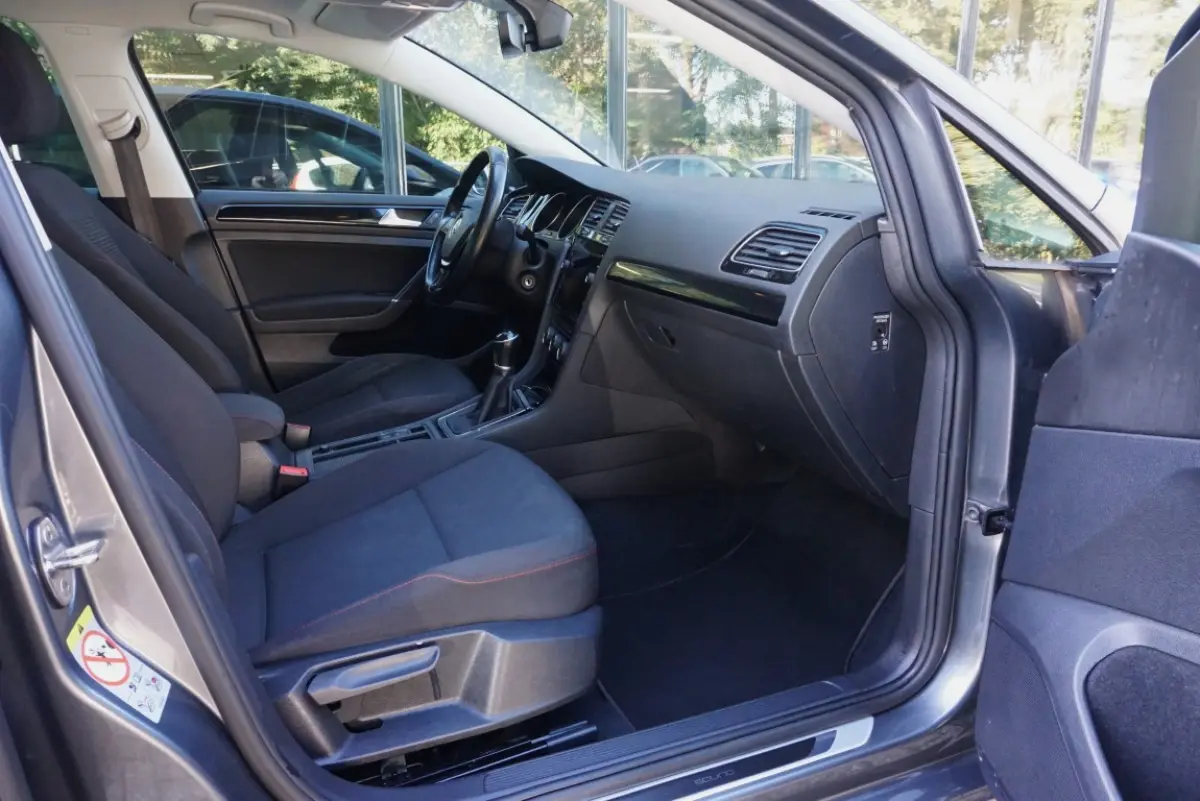 1.0 TSI Sound App-connect/Parkeersensoren!