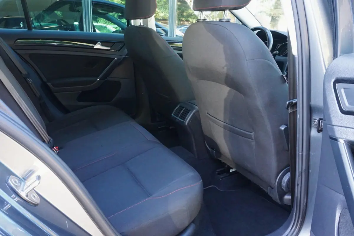 1.0 TSI Sound App-connect/Parkeersensoren!