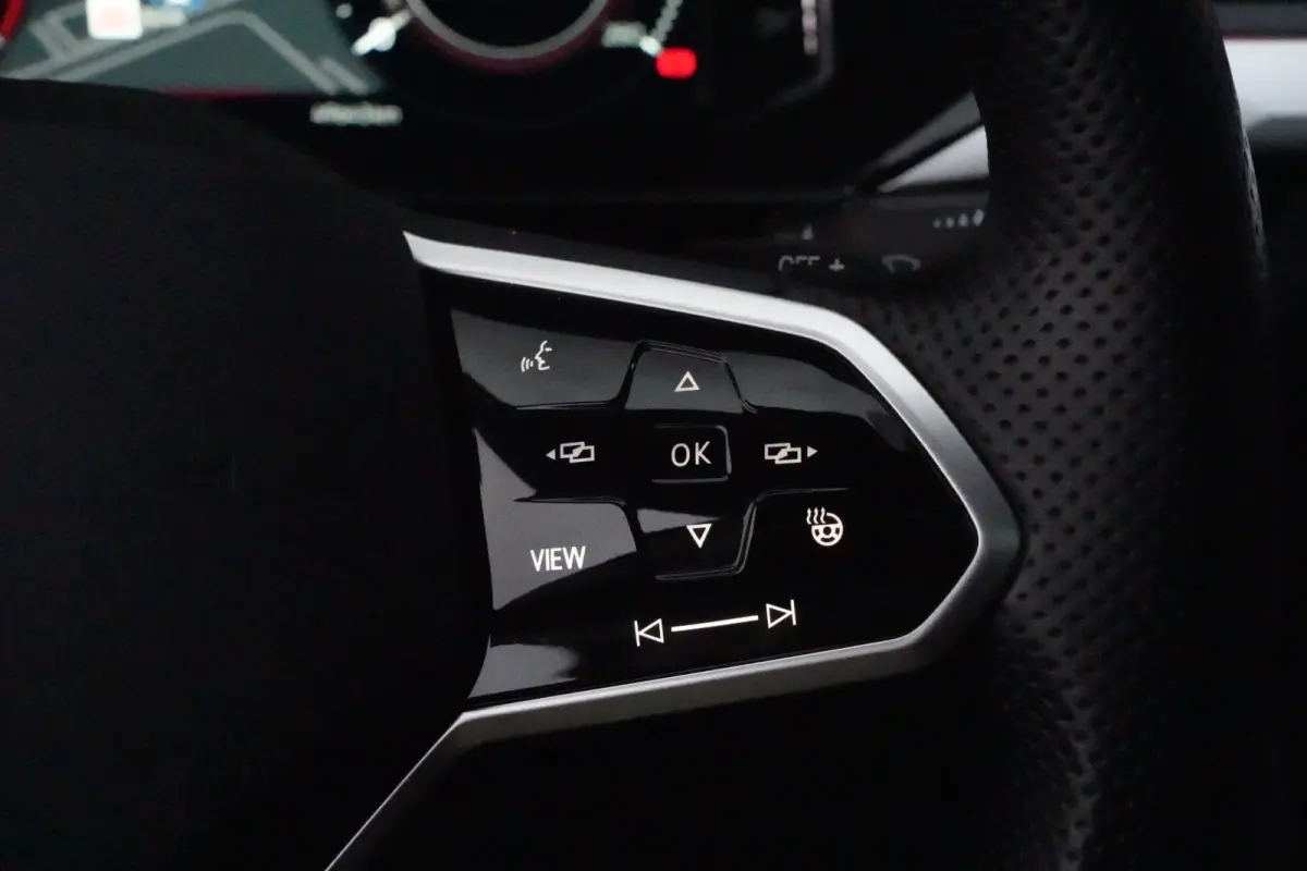 1.4 TSI eHybrid R-Line Business+ | 218 pk | ACC | Massage stoel | 360° camera | Stoel & stuurwiel verwarming | Volkswagen Arteon Shooting Brake R-Line Business+ met 218 PK, een 1.4-liter vi