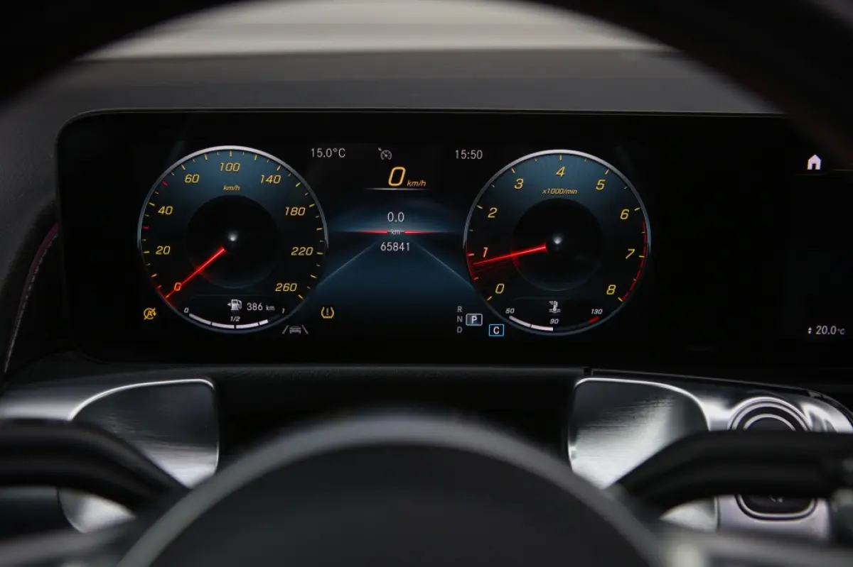 180 Bns Solut. AMG | Pano | Sfeerverlichting | Carplay | Android Auto |