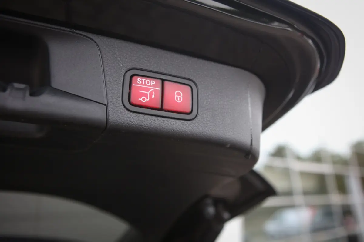 180 Bns Solut. AMG | Pano | Sfeerverlichting | Carplay | Android Auto |