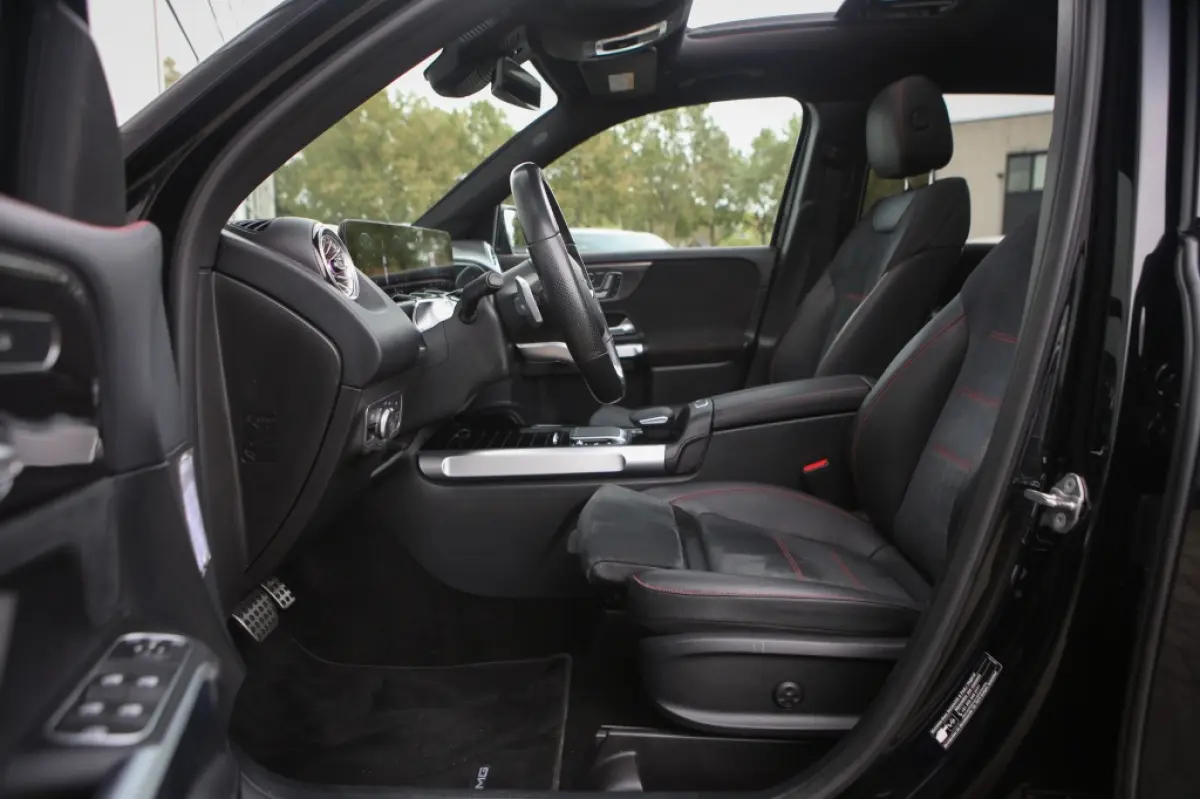 180 Bns Solut. AMG | Pano | Sfeerverlichting | Carplay | Android Auto |