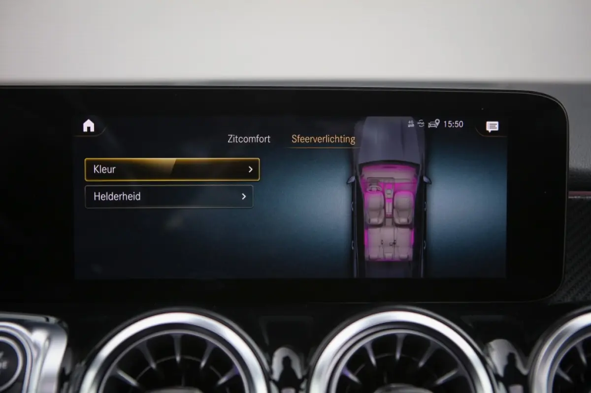 180 Bns Solut. AMG | Pano | Sfeerverlichting | Carplay | Android Auto |