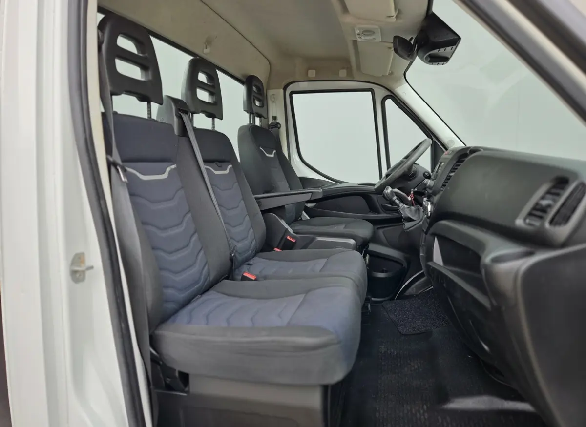 35S14 Airco Cruise control 4,24 lengte laadbak Trekhaak 3500 Kg
