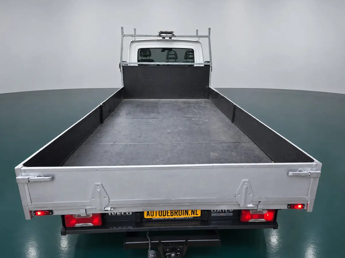 35S14 Airco Cruise control 4,24 lengte laadbak Trekhaak 3500 Kg