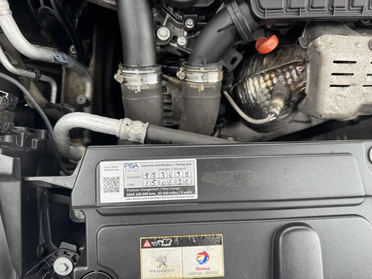 1.2 PureTech Active Navi|Camera|Carplay|D-riem vv in 2026|Clima|Cruise|Trekhaak|N.A.P|APK tot 07-2027