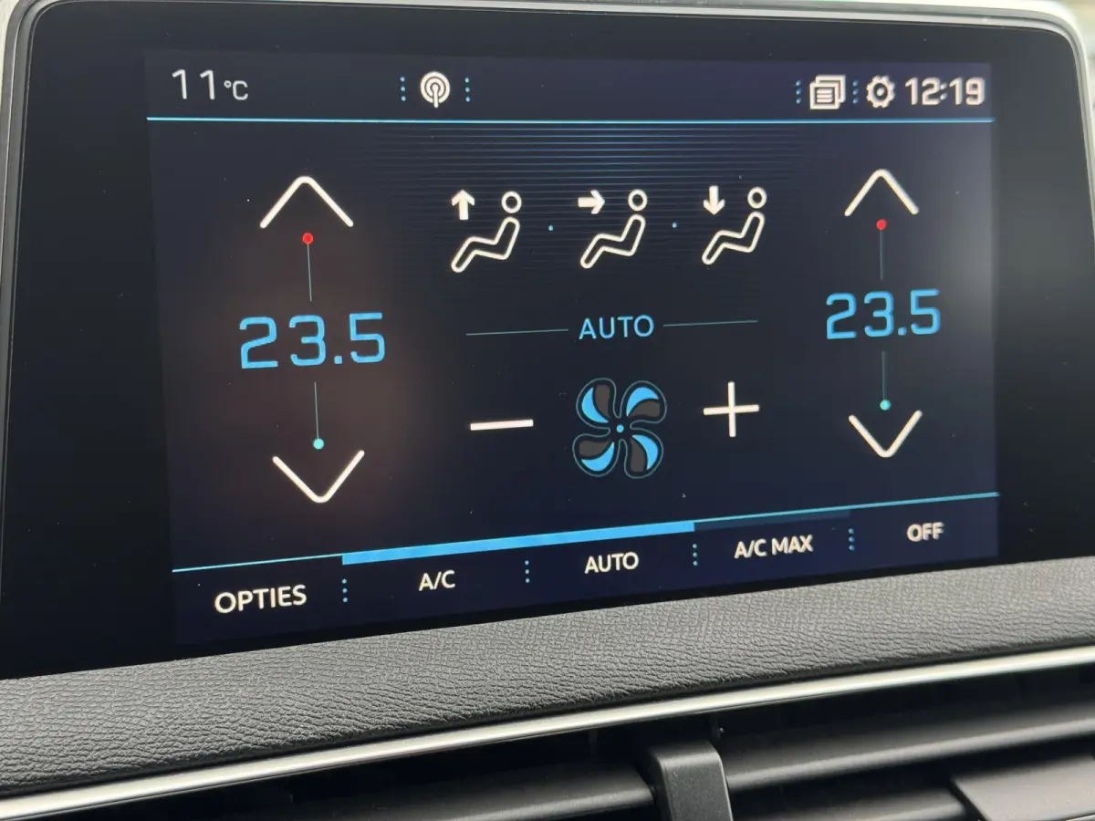 1.2 PureTech Active Navi|Camera|Carplay|D-riem vv in 2026|Clima|Cruise|Trekhaak|N.A.P|APK tot 07-2027