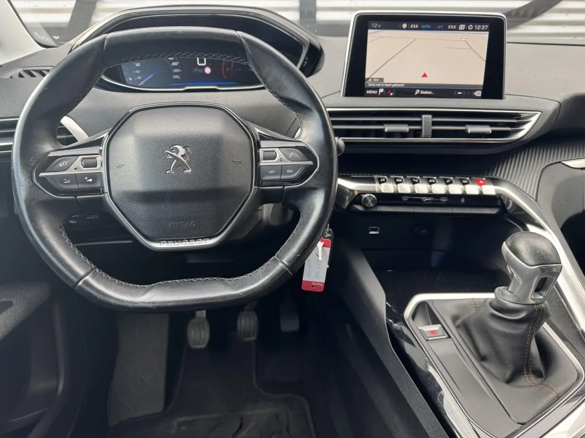 1.2 PureTech Active Navi|Camera|Carplay|D-riem vv in 2026|Clima|Cruise|Trekhaak|N.A.P|APK tot 07-2027