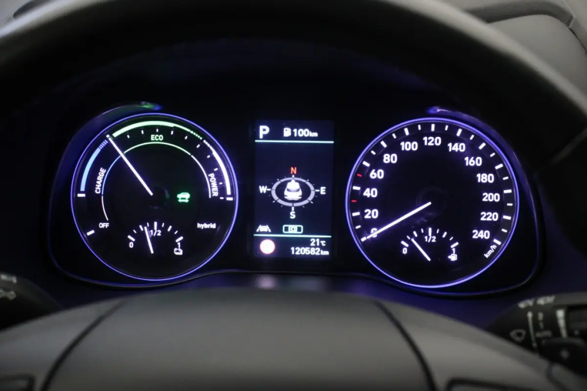 1.6 GDI HEV Fashion - Carplay, Camera, Adapt. Cruise, Clima, Headup Display