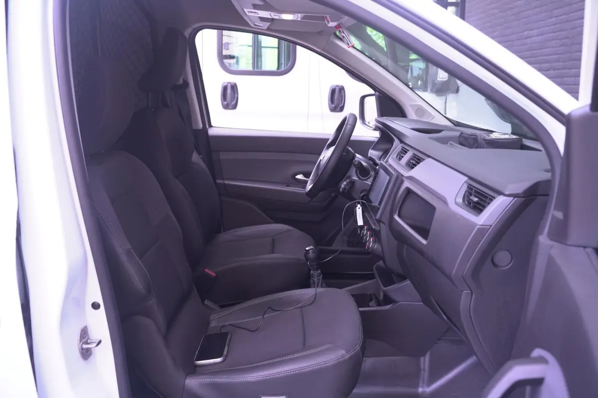 1.5 dCi 75 pk Airco, Apple Carplay, Elek. Pakket PDC achter
