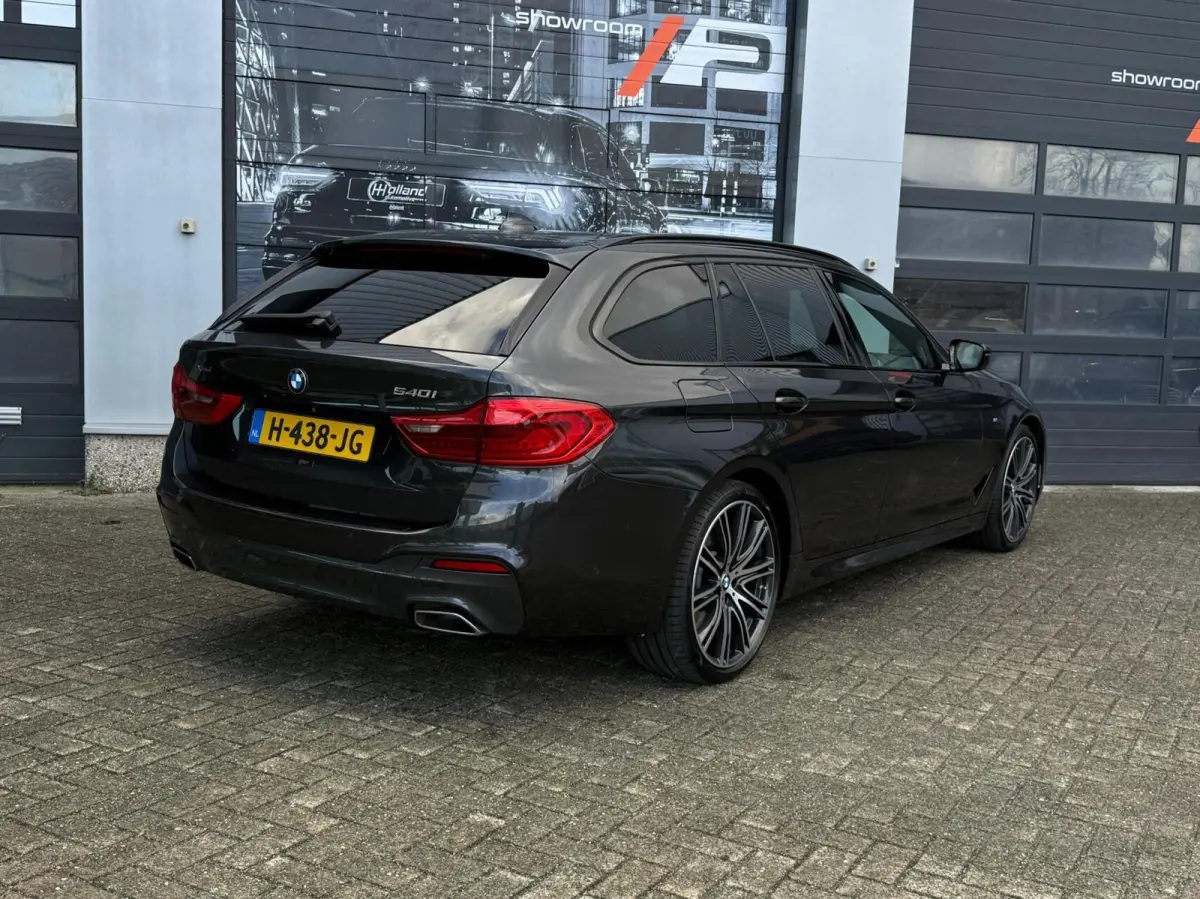 540i xDrive |M SPORT|PANO|MEMORY|H&K|VOL!