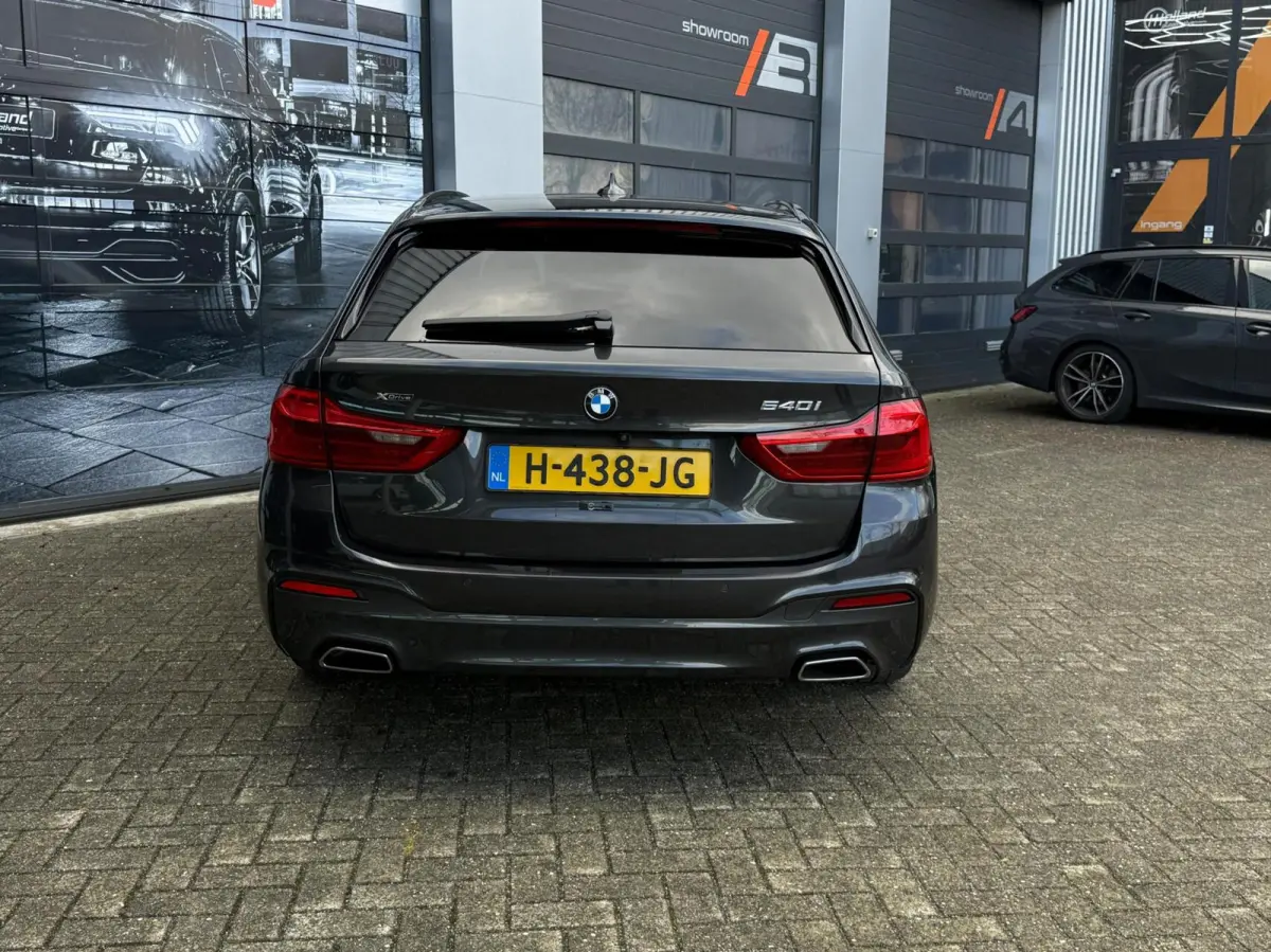 540i xDrive |M SPORT|PANO|MEMORY|H&K|VOL!