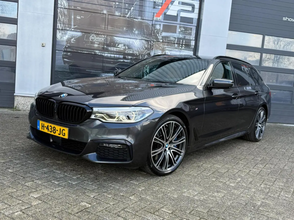 540i xDrive |M SPORT|PANO|MEMORY|H&K|VOL!