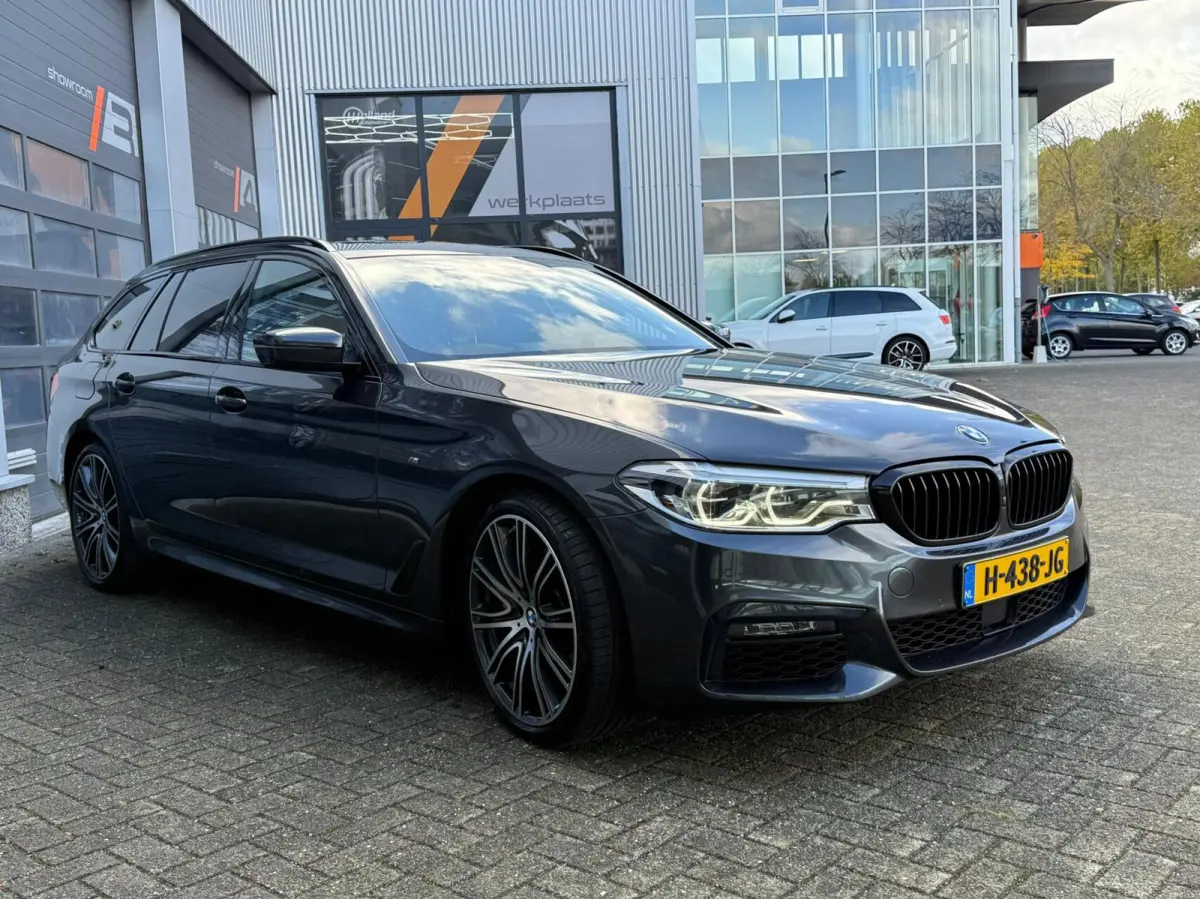 540i xDrive |M SPORT|PANO|MEMORY|H&K|VOL!